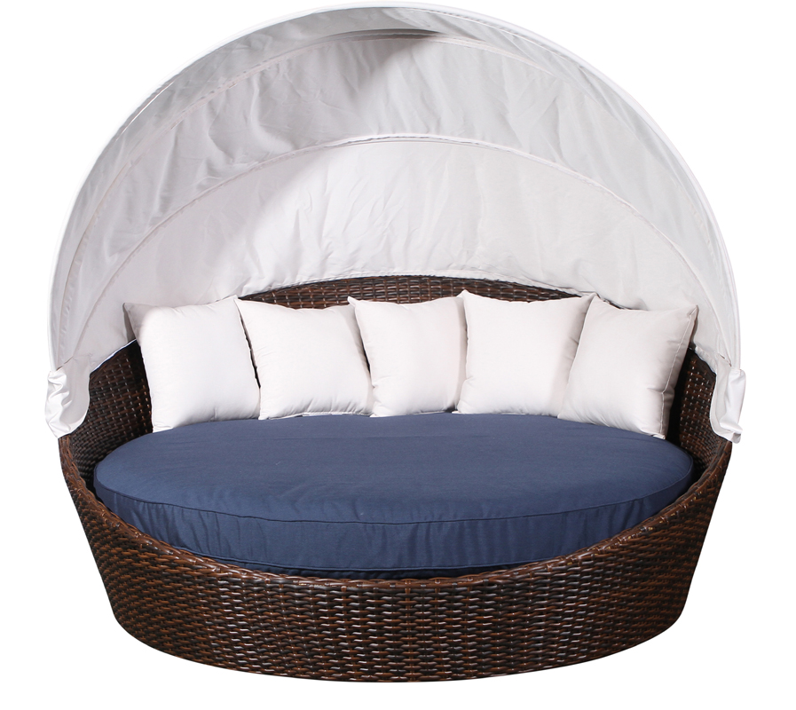 Wicker Day Bed with Canopy