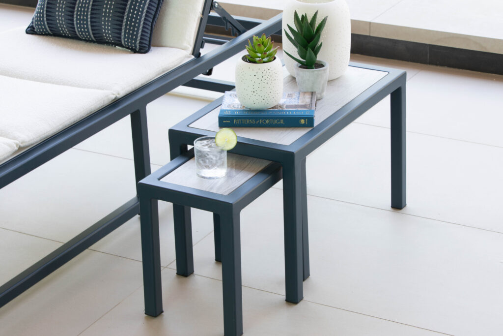 Tetra Tables