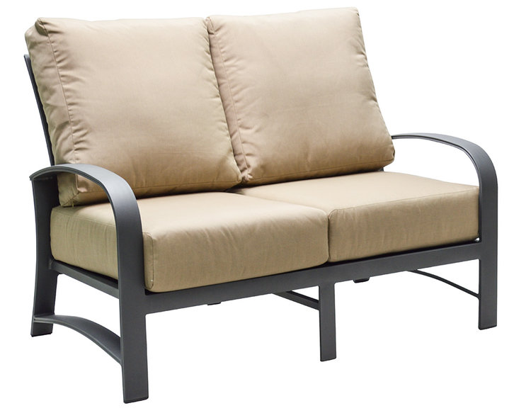 Martinique Loveseat