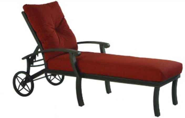 Chesapeake Chaise