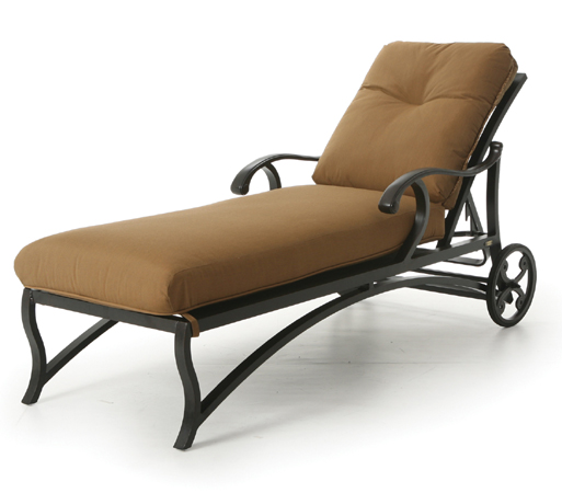 Volare Cushion Chaise Lounge